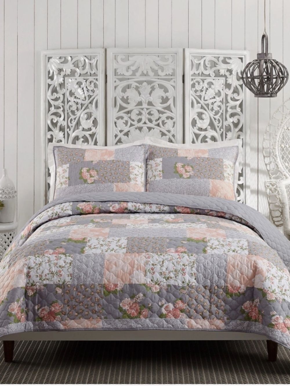 Cottage Patchwork Gray Pink Printed Queen Quilt Set English Garden